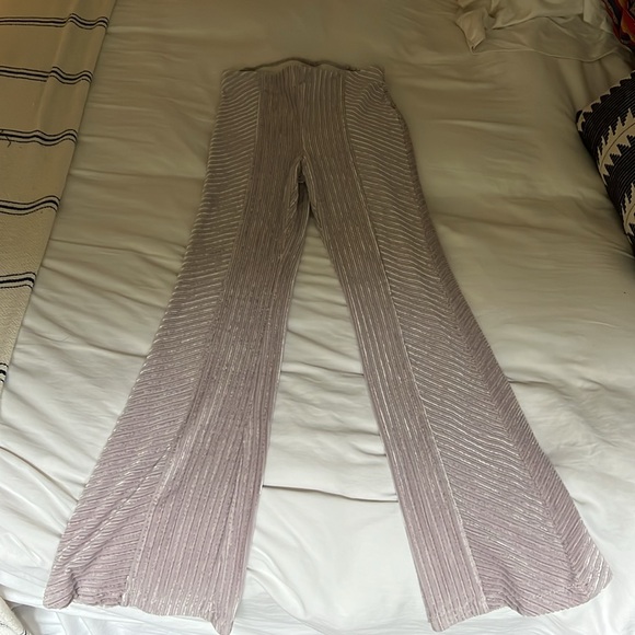 Free People slim pull on velvet flare pants - Picture 4 of 5